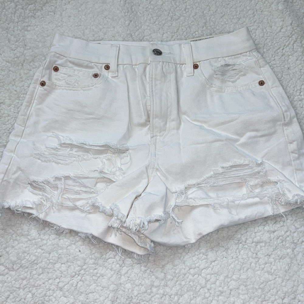 AE White Shorts